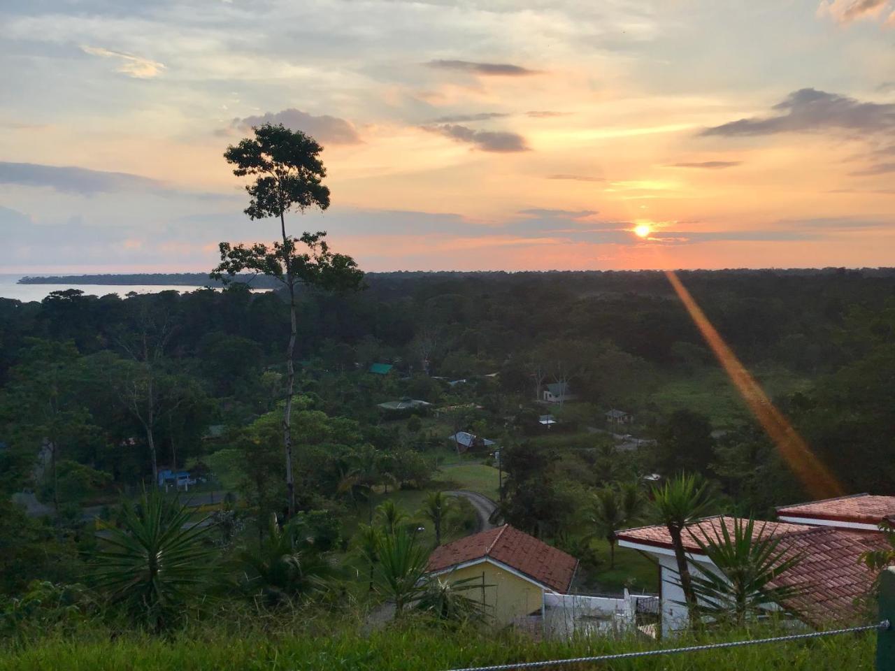 Hotel Los Cielos Del Caribe Cahuita Zewnętrze zdjęcie